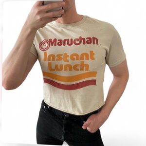 Maruchan NWT Vintage Y2K Retro Graphic Maruchan Cropped Clubbing Tee Size Small
